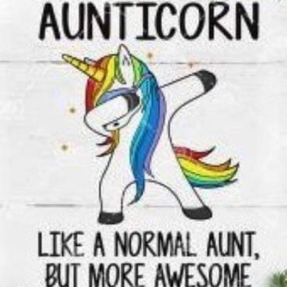 Meet your Posher, Martina - Picture 1 of 1